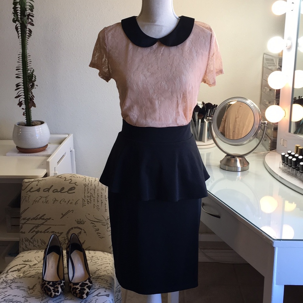 Lace pink nude blouse w/ black Peter Pan collar .